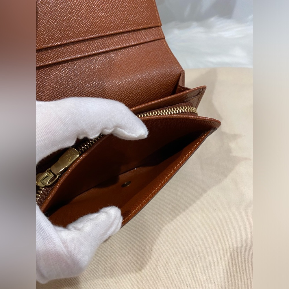 SD1000 | Louis Vuitton Tressor Wallet GUC - Picture 8 of 15